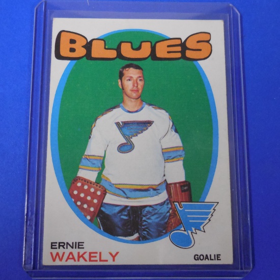 1971-72 TOPPS #81 ERNIE WAKELY BLUES