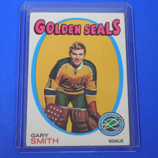 1971-72 TOPPS #124 GARY SMITH GOLDEN SEALS