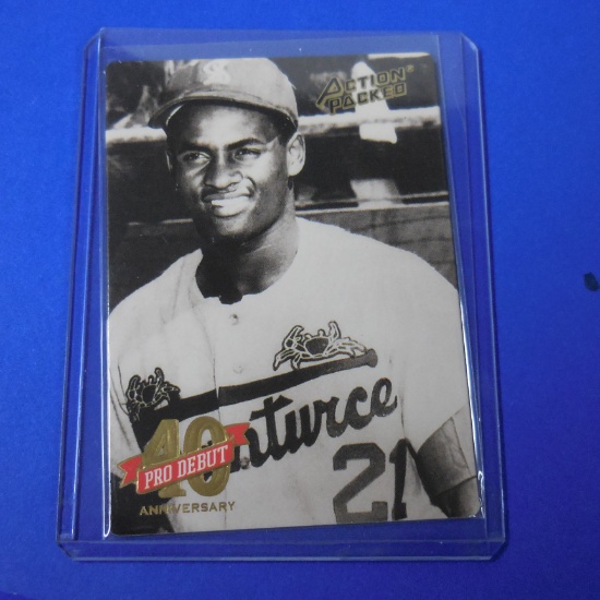 1994 ACTION PACK ROBERTO CLEMENTE 40TH ANNIVERSARY OF PRO DEBUT PIRATES
