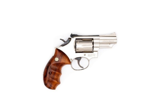 *Smith & Wesson Model 19-5 Revolver