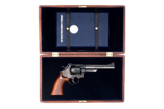 *Cased Smith & Wesson 125th Anniversary Model 25-3