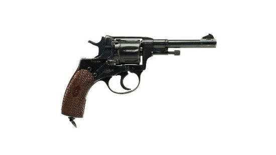 **Soviet Russian Tula Model 1895 Nagant Revolver