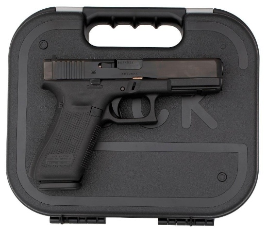 *Glock Model 17 Gen 5 in Hard Shell Case