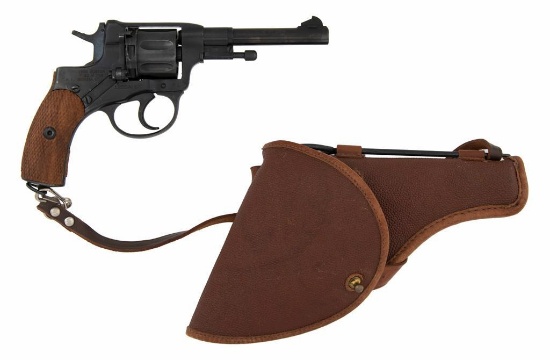 **Russian M1895 Nagant Revolver with Holster