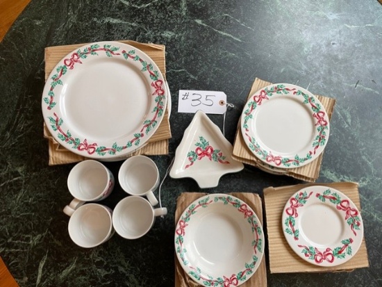 4 Place Setting Christmas Dishes