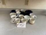 Mis. Coffee cups and soup cups