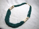 VINTAGE LONG GREEN BEAD NECKLACE