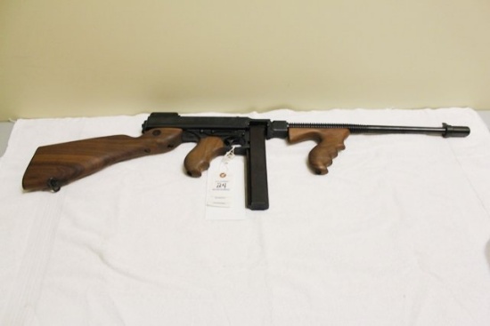 AUTO ORDIANACE 1927 SEMI-AUTO, CARBINE, 45 CAL.