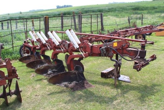 IH 710 4-18'S SEMI-MOUNT PLOW, AR