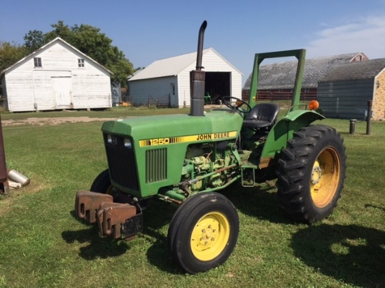 JOHN DEERE 1250 2WD TRACTOR, OPEN STATION,