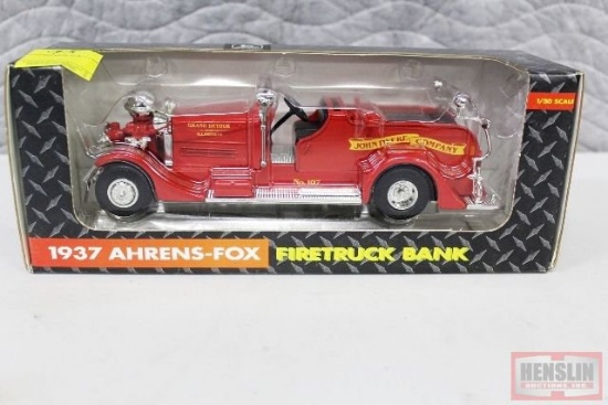 1/30 JD 1937 AHRENS-FOX FIRE TRUCK BANK