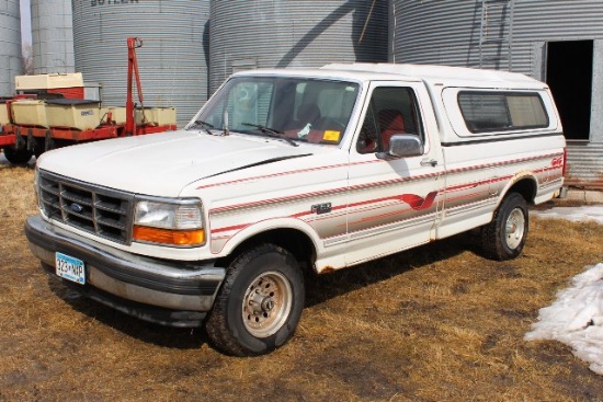 *** 1993 FORD F150 XLT, 4 X 4, 4 SPEED WITH