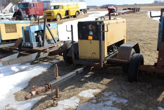 WELDER / GENERATOR ON CART