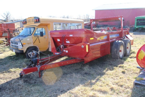 Willmar Tractors and Farm Equipment Auction