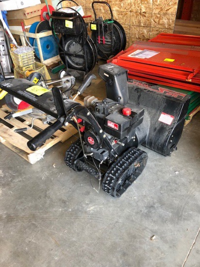 Noma snow blower, electric start, self propelled, walk behind, on tracks, 8