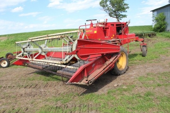 VERSATILE 400 SWATHER, HYDRO,