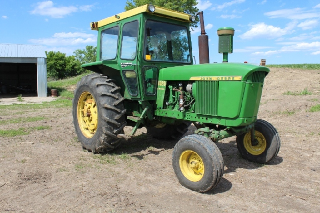 JOHN DEERE 4020 DIESEL, POWERSHIFT, 3,983 HOURS
