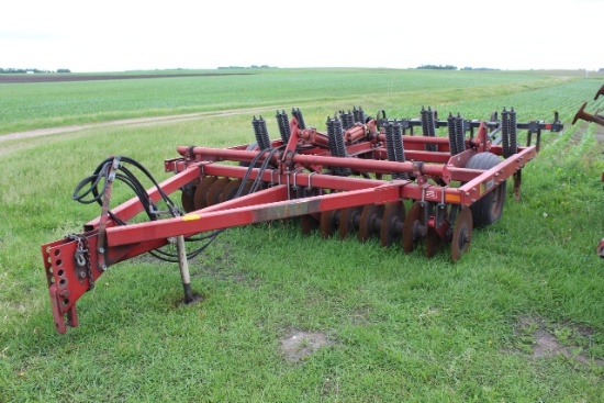 CASE IH 11' 6500 CONSER-TILL DISC CHIESEL,