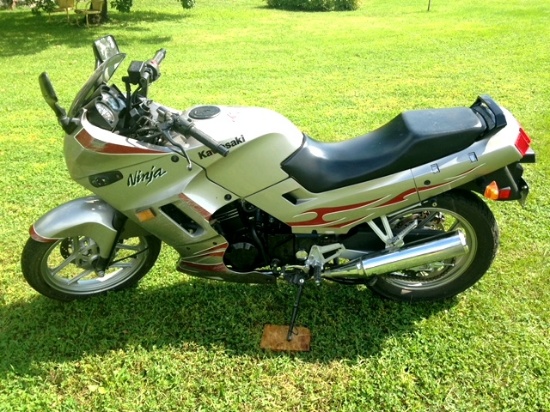 ****2007 KAWASAKI NINJA 250 MOTORCYCLE