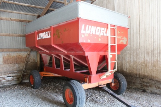 LUNDELL APPROX 300 BU. GRAVITY BOX,