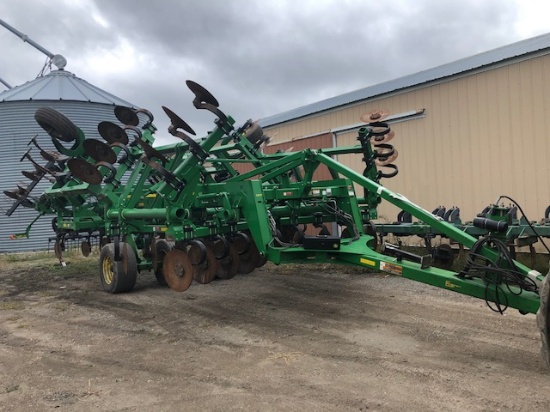 2014 JOHN DEERE 2730 22' 11 SHANK DISC RIPPER,