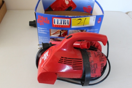 DIRT DEVIL ULTRA HAND VAC