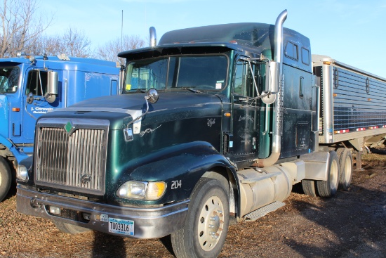 1999 IH 9400 EAGLE SEMI TRACTOR, EF, 13 SPD,