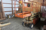 1995 JLG MODEL CM2033 ELECTRIC SCISSOR LIFT,