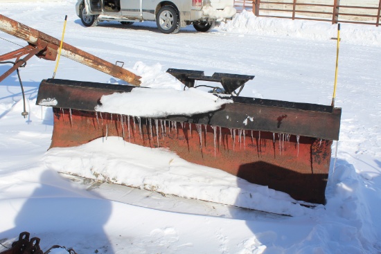 APPROX 8' PATHFINDER PICKUP SNOWPLOW, HYD TURN,