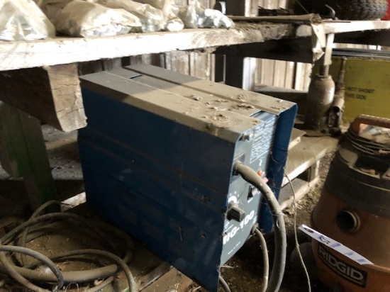 CHICAGO MIG-100 WIRE WELDER, 110 VOLT