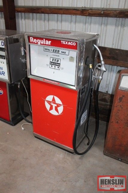 BENNETT 2066 GAS PUMP CABINET ONLY, NO GUTS, KEY, | Proxibid