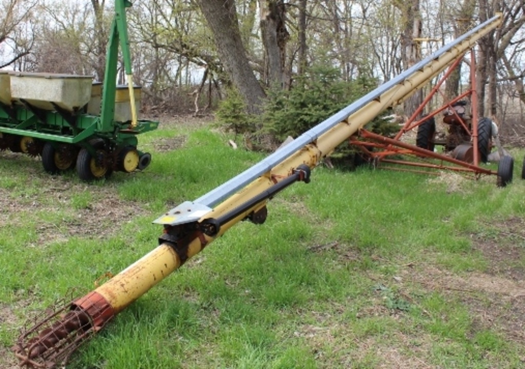 WESTFIELD 8" X 61' AUGER, PTO