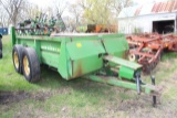 JD 660 TANDEM AXLE MANURE SPREADER, HYD SLOP GATE