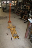 BLACK HAWK 10 TON FLOOR JACK