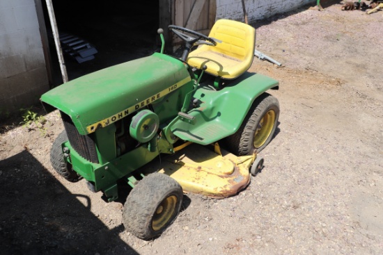 JD 140 LAWN AND GARDEN TRACTOR, HYDRO,