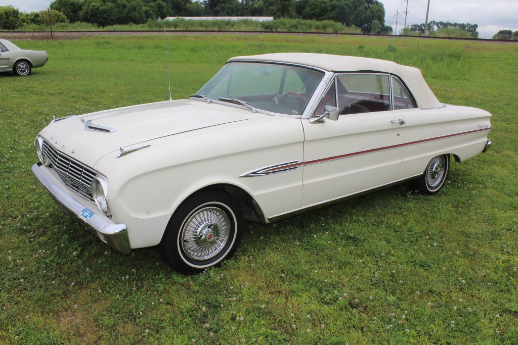 **1963 FORD FALCON CONVERTIBLE, AUTO, 17,775 MILES