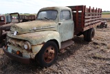*** 1952 FORD F6 SINGLE AXLE TRUCK, 35,910 MILES SHOWING,