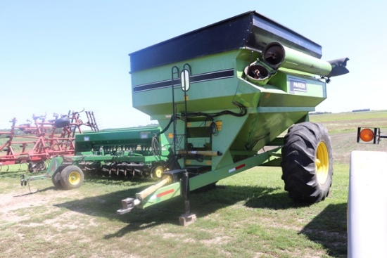 PARKER 510 GRAIN CART, SCALE, 12" FRONT DISCHARGE AUGER, 24.5-32's, LIGHTS, SMALL 1000 PTO,