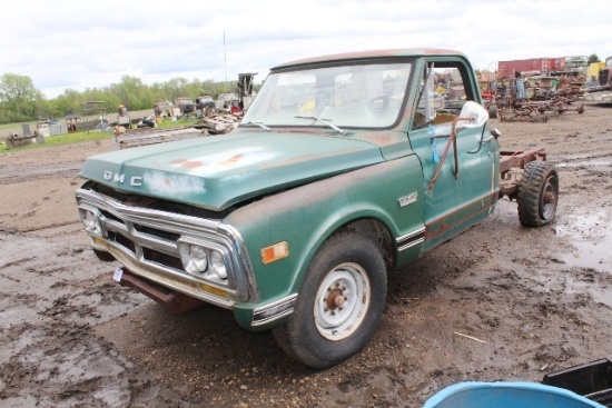 Gmc 1500 Pickup Cab And Chassis, V-8 Engine,