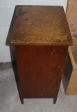 ANTQUIE WOOD RECORD STAND,