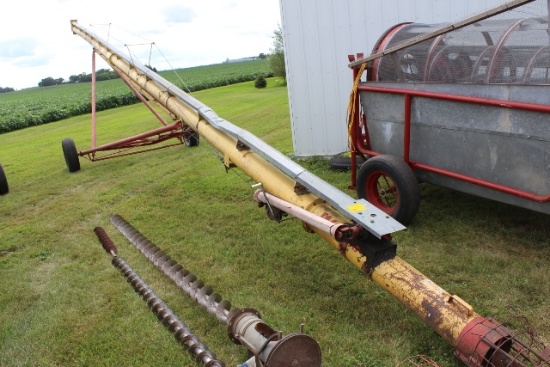 WESTFIELD 8" X 61' AUGER, PTO, NEEDS REPAIR