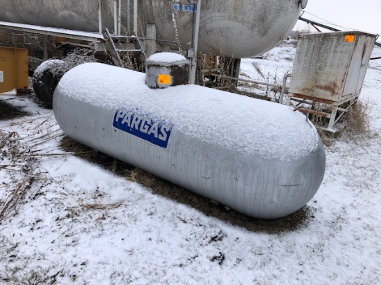 500 GALLON PROPANE TANK