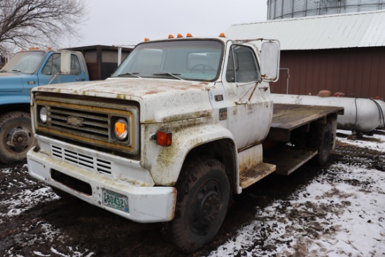 *** 1979 CHEVY C 60 SINGLE AXLE TRUCK, 12' WOOD