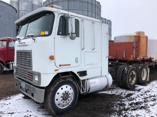 *** 1986 INTERNATIONAL CO9670 SEMI TRACTOR,