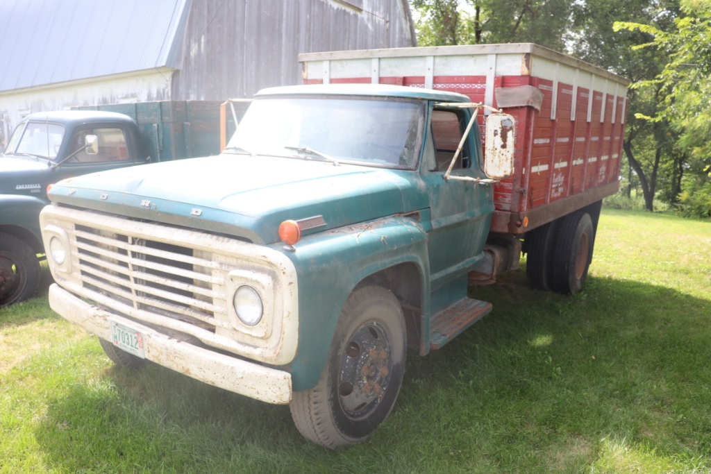 1967 Ford F 600 Single Axle Truck With Commercial Trucks Hauling Transport Trucks Grain Trucks Online Auctions Proxibid