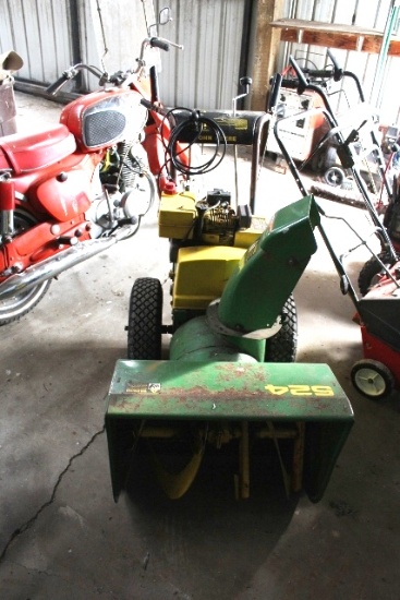 JOHN DEERE 524 WALK BEHIND SNOWBLOWER,