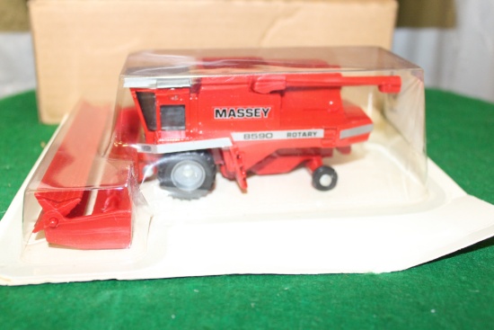 1/64 MASSEY 8590 COMBINE, 1987 NATIONAL TOY SHOW,