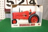 1/16 FARMALL 300, NF, BOX HAS LIGHT WEAR