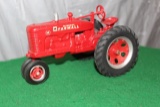 1/16 FARMALL M CUSTOM, NF, NO BOX