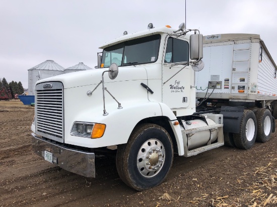 ***2000 FREIGHTLINER DAY CAB, 651,790 MILES,